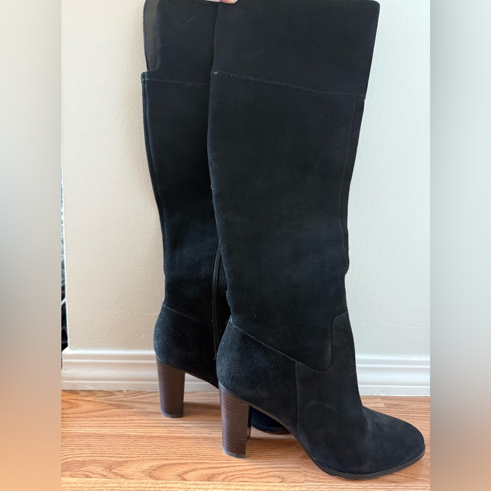 Lord & Taylor Black Suede, Heeled Boots with Classic Design